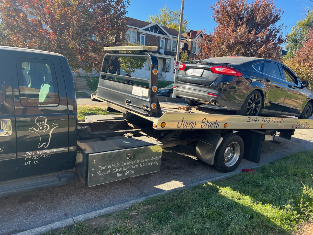 Roadside assistance service in St. Louis